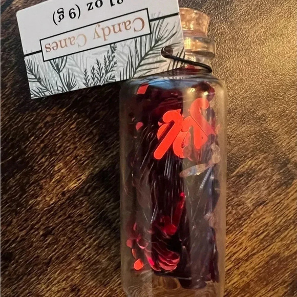 SET: Christmas decor- Target 2022 set of 6 mini filled bottles - Picture 8 of 9